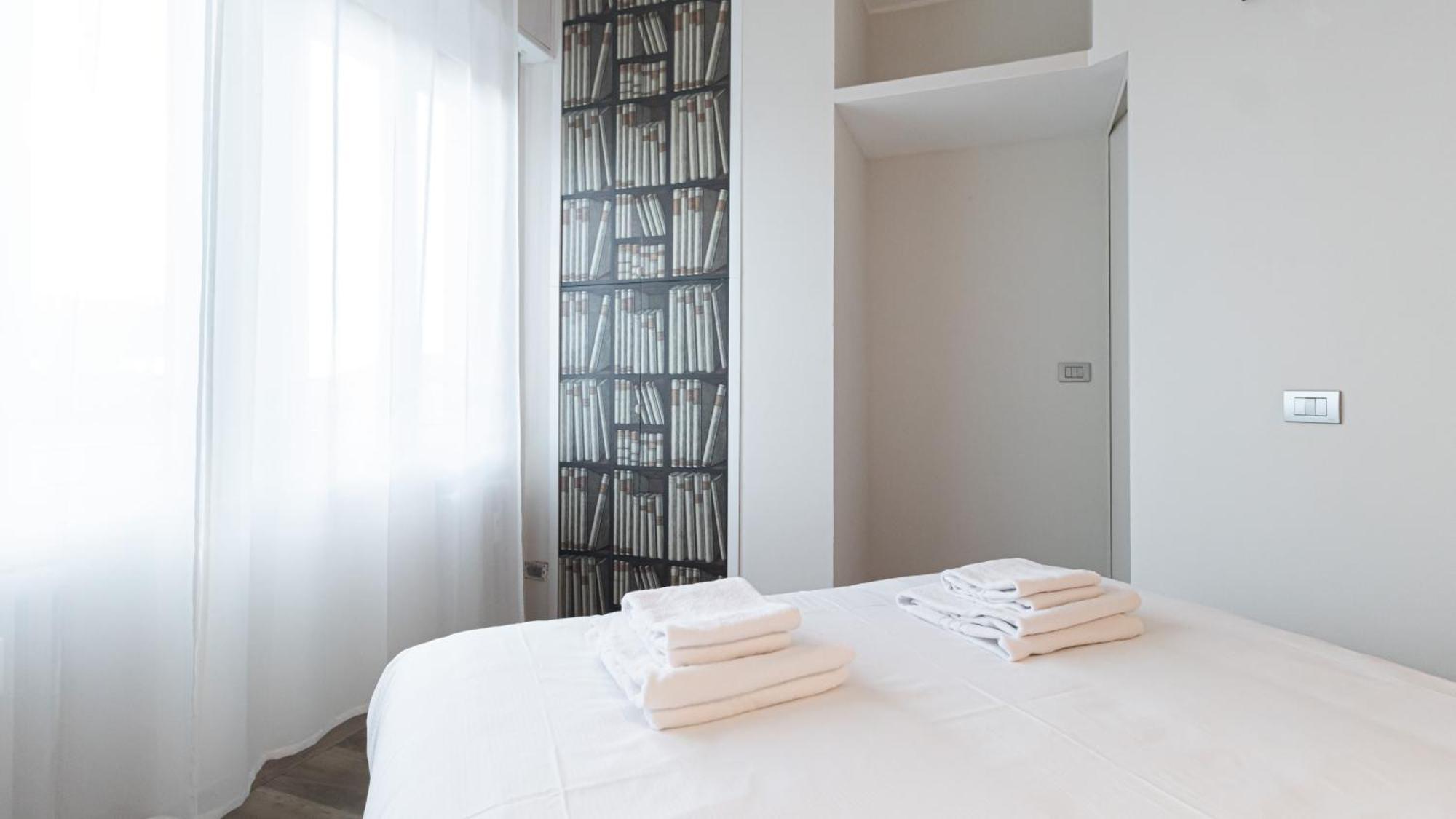 Italianway-Gian Galeazzo Appartement Milaan Buitenkant foto