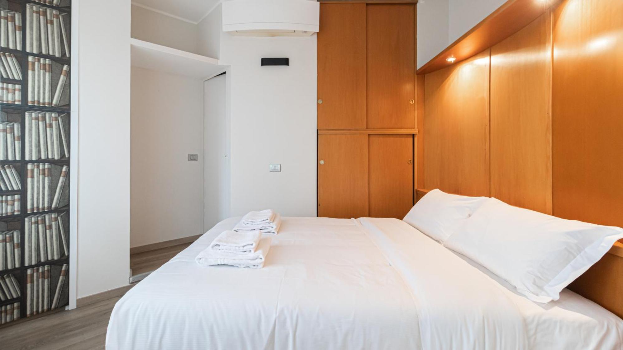 Italianway-Gian Galeazzo Appartement Milaan Buitenkant foto